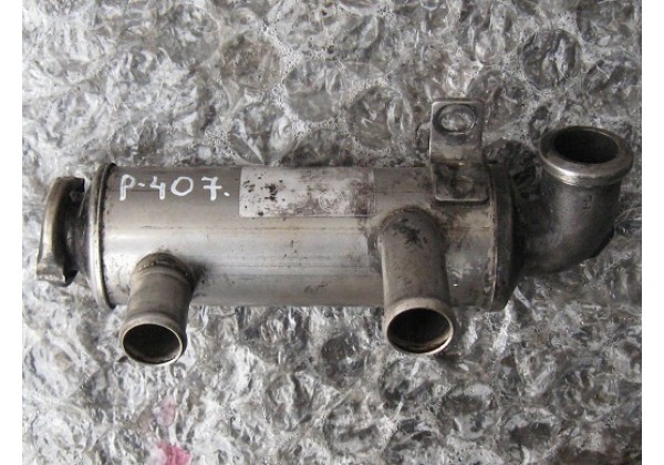 охладитель Peugeot 407,1.6hdi